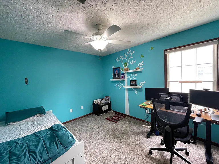 7192 Trillium Dr — Photo 35