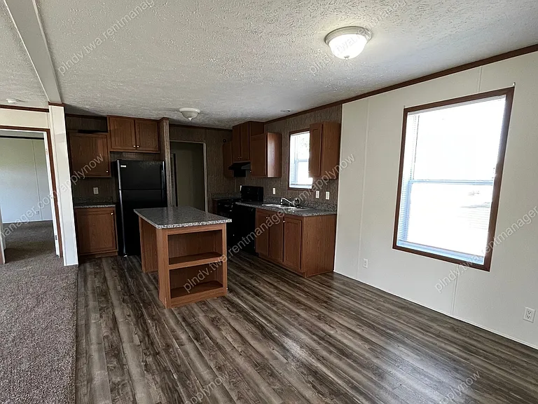 7103 Root St — Photo 3