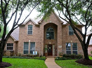 1107 Burchton Dr, Sugar Land, TX 77479