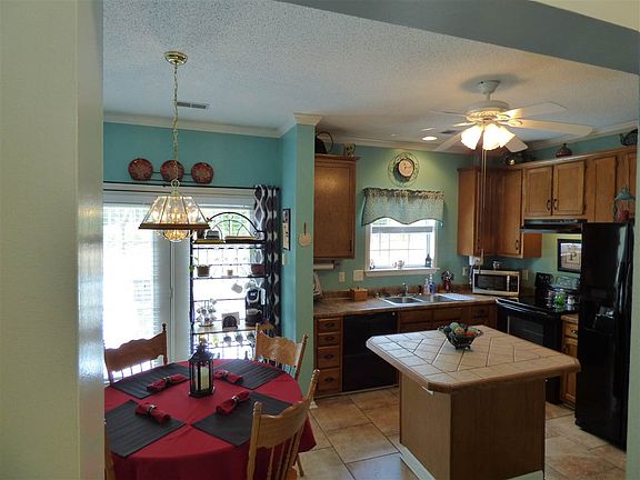 5th image of 328 Thornbush Ct