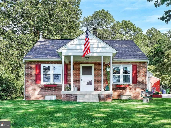 12277 Woodland Dr, Felton, PA 17322