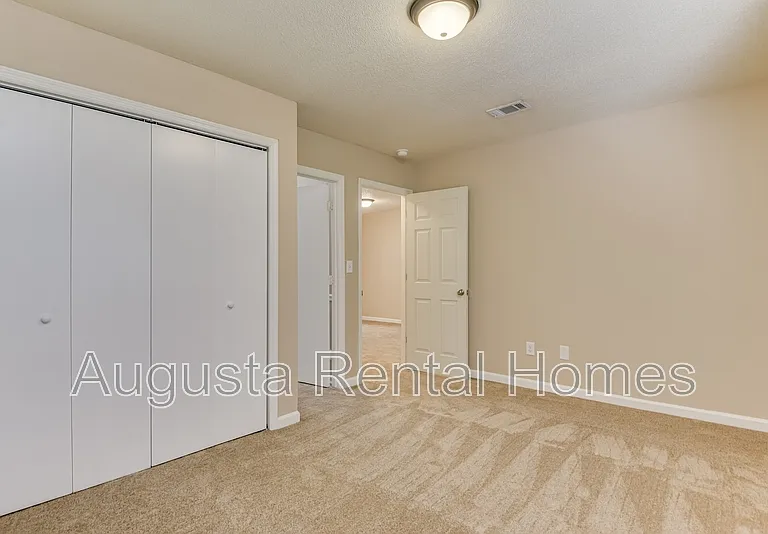 3510 Woodlake Rd #D — Photo 16