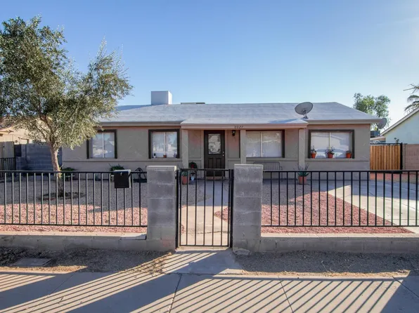 8027 W College Dr, Phoenix, AZ 85033