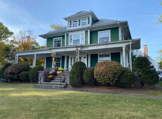 4-6 Elizabeth Rd, Stoneham, MA 02180