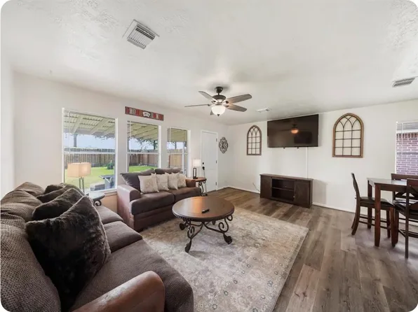 1504 Mcdugald Road, Humble, TX 77338