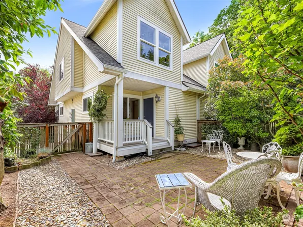 3304 S Holly Place, Seattle, WA 98118