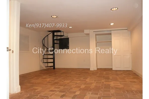 Rented by City Connections Realty | media 52