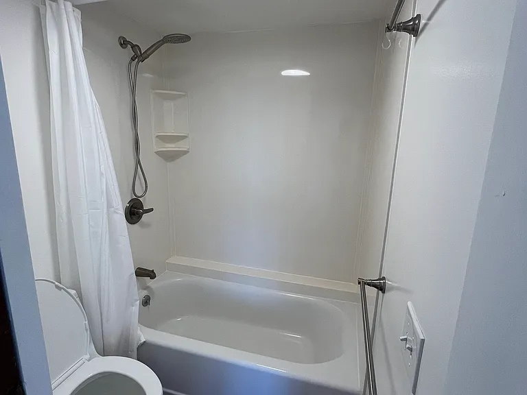 2444 Hihiwai St #1604 — Photo 17
