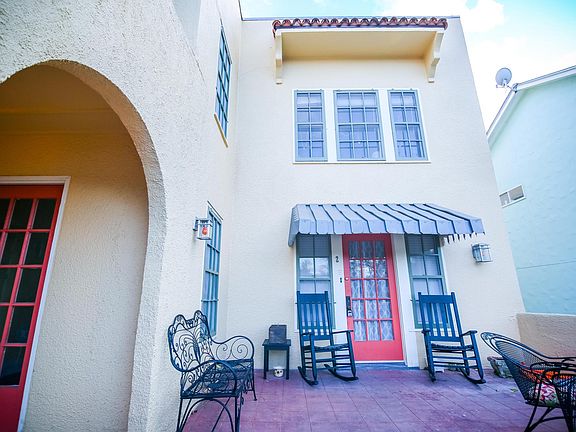 3rd image of 214 Funston Pl APT 3
