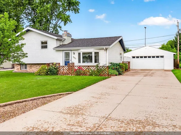 1164 Mayer St, Menasha, WI 54952