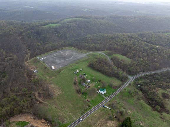 3rd image of 172 Engle Rd