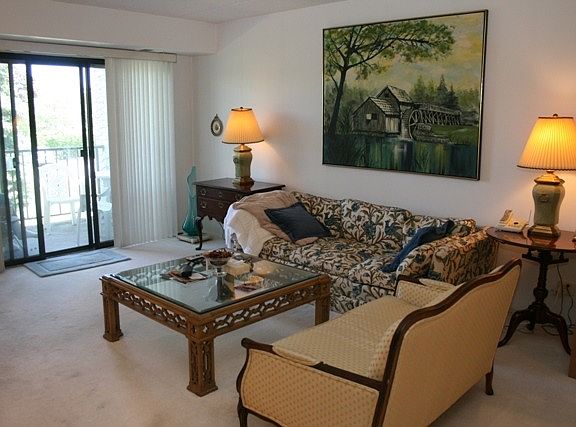 2nd image of 350 Plum Creek Dr APT 103