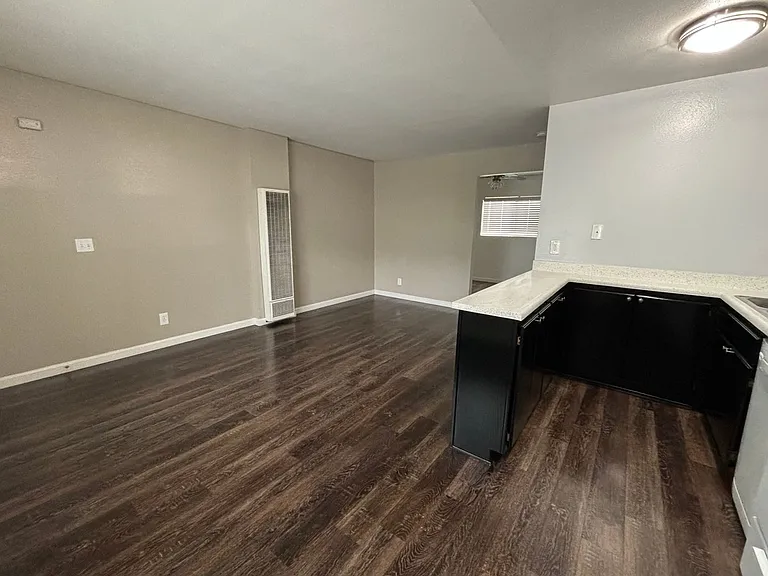 The Grand Terrace Apartments — Photo 11