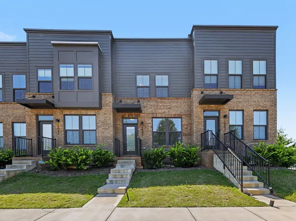 1007 Simcoe Ln, Charlotte, NC 28217