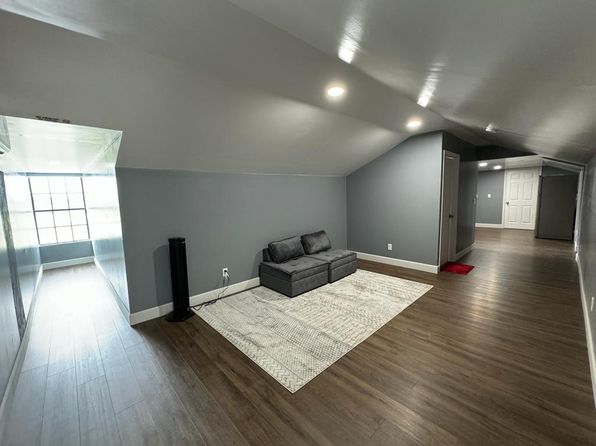 234 Cracker Swamp Dirt Rd E #B