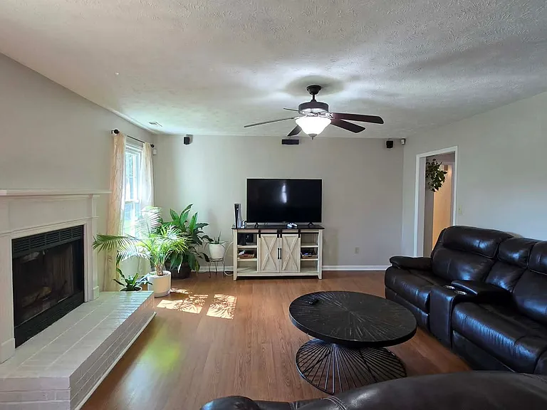 700 Rim Rd — Photo 11