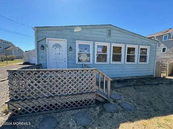 104 Clearwater Drive, Waretown, NJ 08758