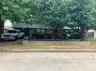 641 Redstone Ave, Edmond, OK 73013
