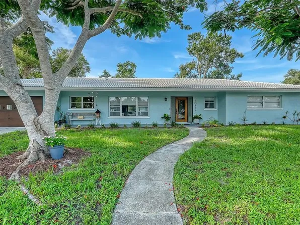 2932 Upper Tangelo Dr, Sarasota, FL 34239