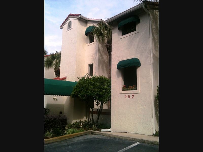 1st image of 467 Hamptoncrest 305 Cir