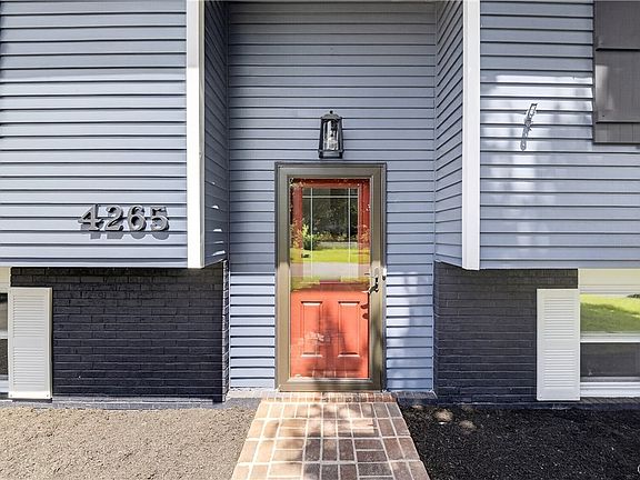 3rd image of 4265 Hunting Creek Dr