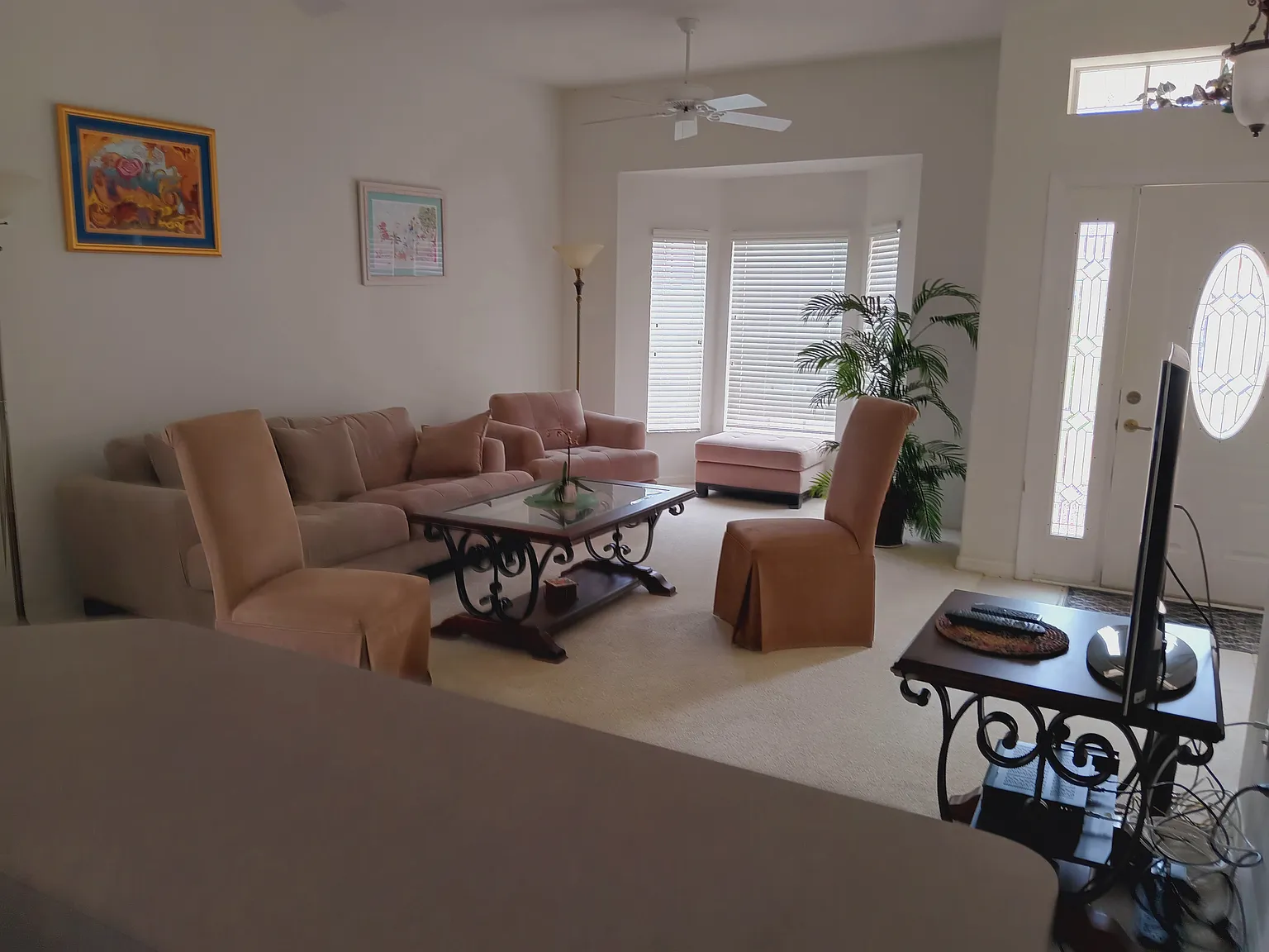 2 bed, 1350 sqft, $3,000 — Photo 4
