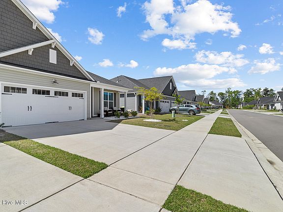 4th image of 2857 Southern Magnolia Drive