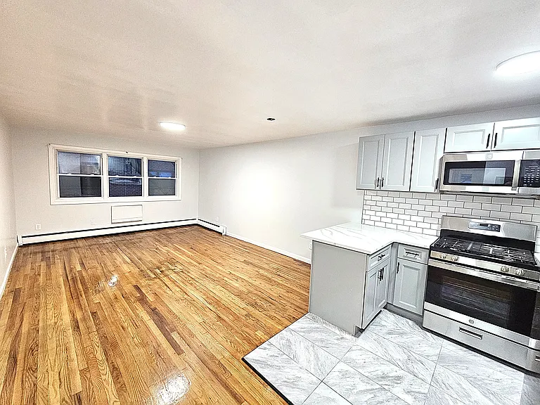 727 Scotland Rd #1 — Photo 6