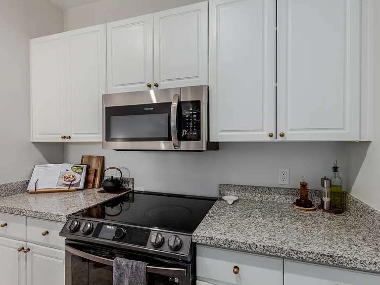 1701 E Colter St #243 — Photo 8
