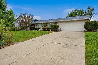 1st image of 2445 Spicer Rd