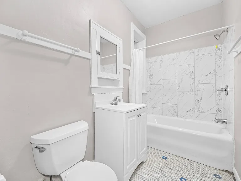 1838 S 50th Court 19th St #5030-W-7 — Photo 5