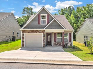 415 Timberwood Dr, Woodruff, SC 29388