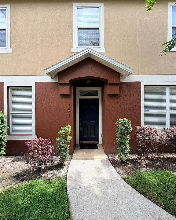 1521 San Jacinto Cir
