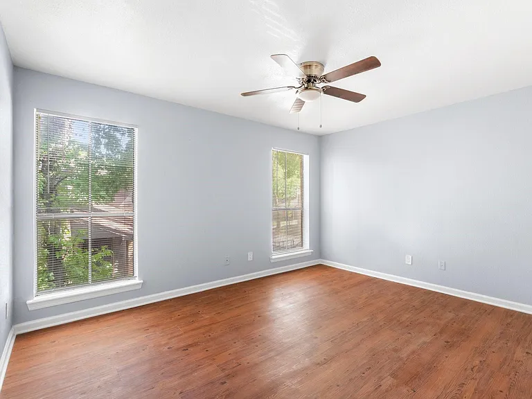 7200 T C Jester Blvd #1004 — Photo 16