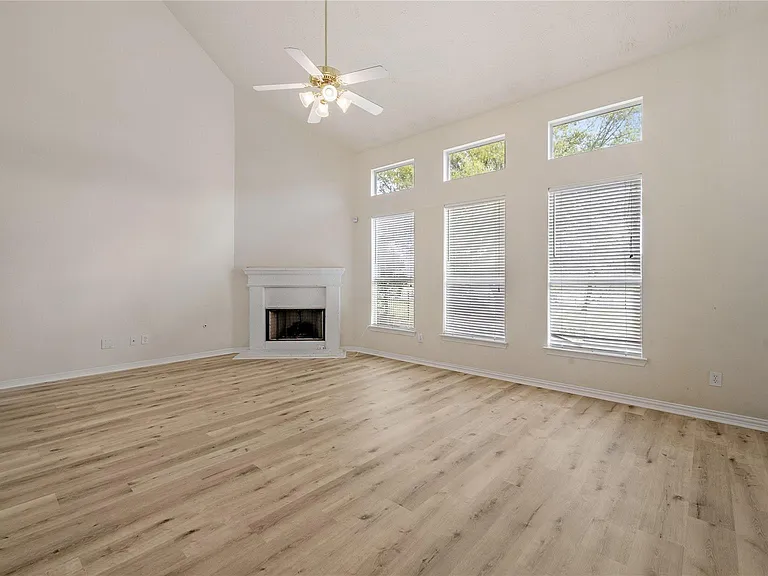 9219 E Lakeside Dr — Photo 6
