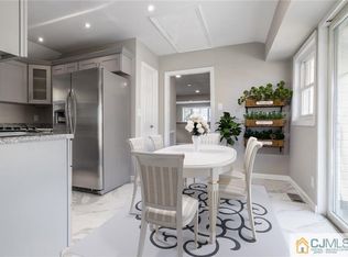 166 Twilight Ave, Laurence Harbor, NJ 08879