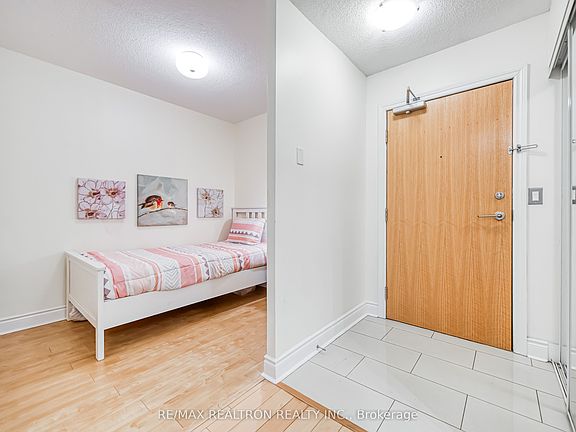 3rd image of 32 Clegg Rd #209