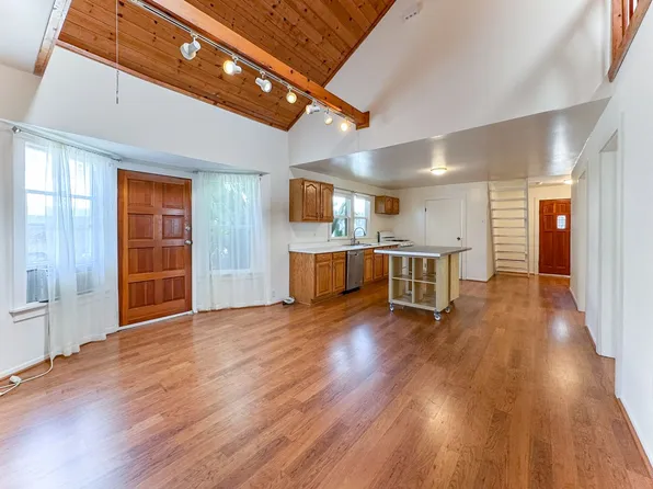 2713 3rd St E, Santa Monica, CA 90405