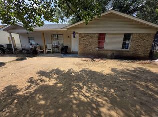 9520 Wilderness Rd, Little Rock, AR 72209