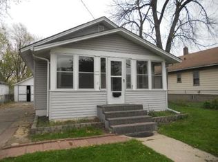 117 N Kendall St, Aurora, IL 60505