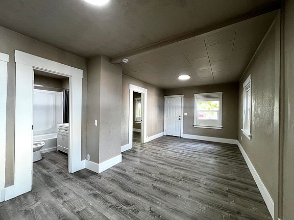 3rd image of 1521 Garfield Ave