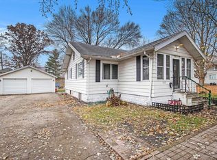 1537 Moyer Ave, Elkhart, IN 46516