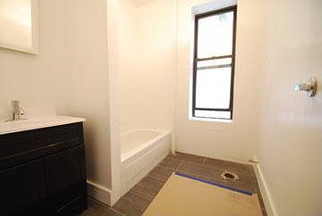 4th image of 120 W 116th St APT 5C
