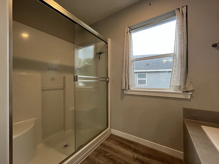 1066 S 29th Blvd — Photo 30