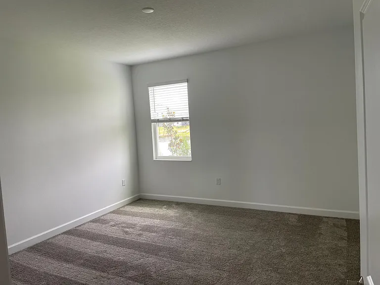 5016 Center Ct — Photo 16