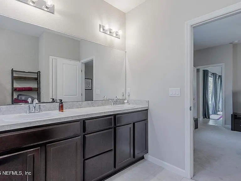 5615 Kellar Cir — Photo 29