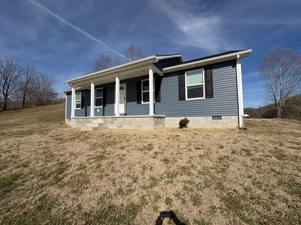 875 Gardner Dr, West Liberty, KY 41472