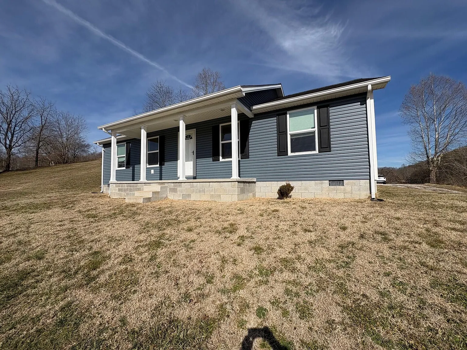 875 Gardner Dr photo 1