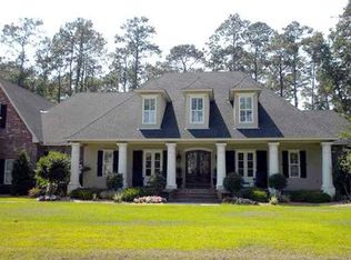90 Cardinal Ln, Mandeville, LA 70471