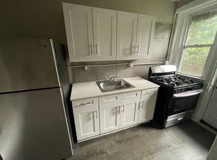 5427 Wayne, Philadelphia, PA 19144